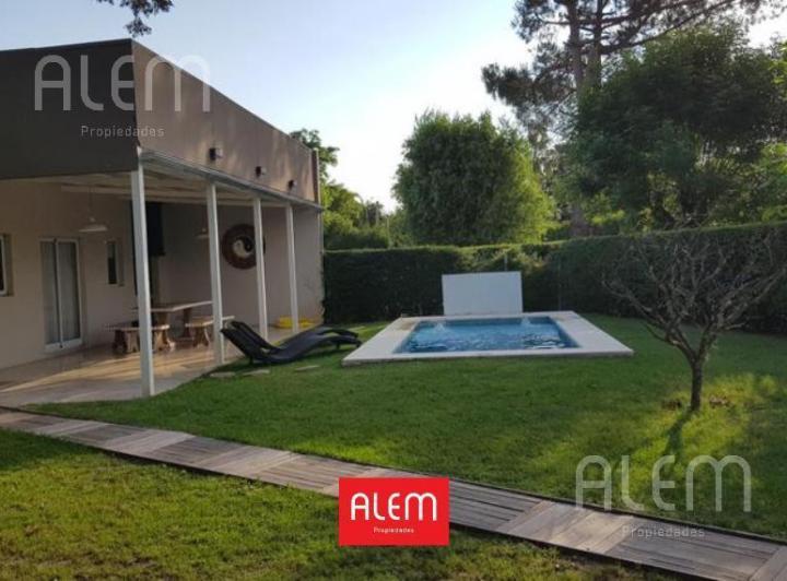 Casa · 85m² · 3 Ambientes · 1 Cochera
