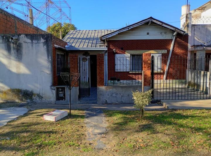 Casa · 70m² · 4 Ambientes · 1 Cochera