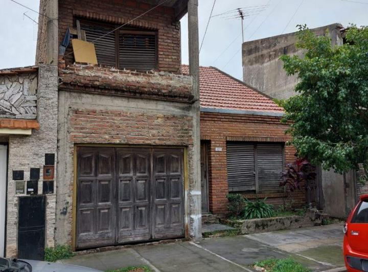 Casa · 117m² · 4 Ambientes · 1 Cochera