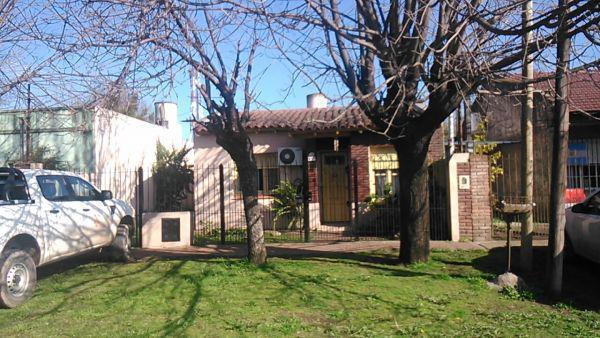 Casa · 80m² · 3 Ambientes · 1 Cochera