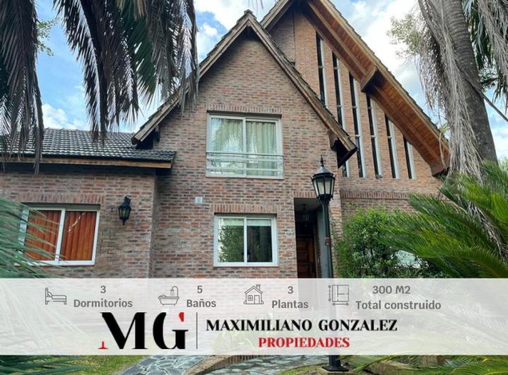 Casa · 300m² · 4 Ambientes · 1 Cochera
