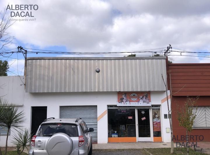 Casa · 197m² · 5 Ambientes · 1 Cochera
