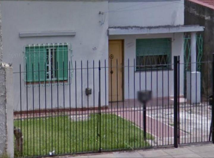 Casa · 1m² · 3 Ambientes