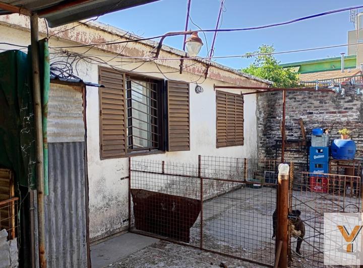 Casa · 121m² · 3 Ambientes · 1 Cochera