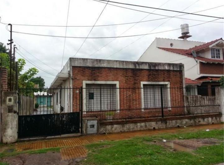 Casa · 140m² · 3 Ambientes · 1 Cochera