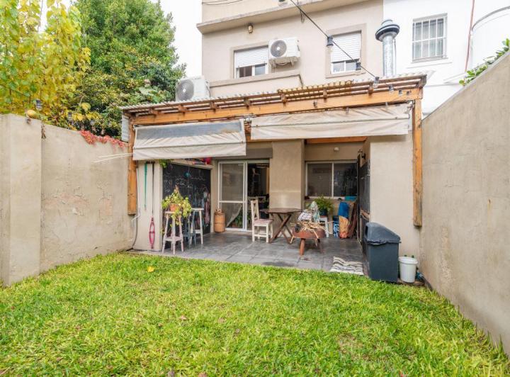 Casa · 102m² · 3 Ambientes · 1 Cochera
