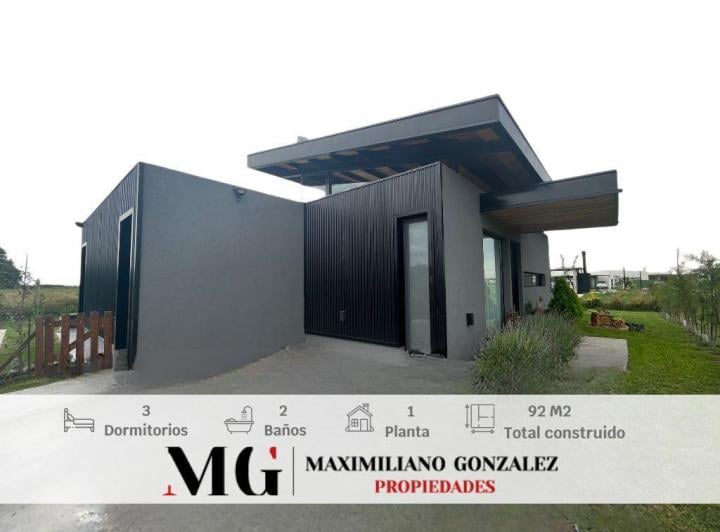Casa · 112m² · 4 Ambientes · 2 Cocheras