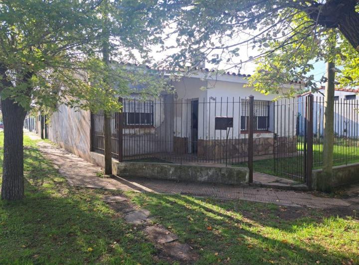 Casa · 133m² · 4 Ambientes · 1 Cochera