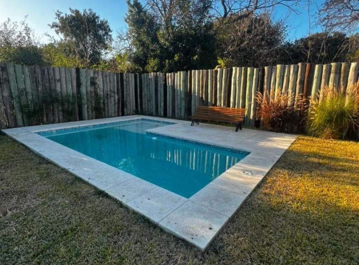 Casa · 175m² · 3 Ambientes · 5 Cocheras