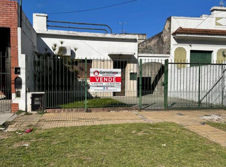 Casa · 173m² · 4 Ambientes · 1 Cochera
