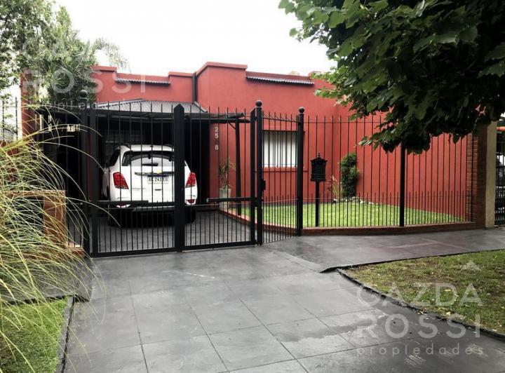 Casa · 111m² · 3 Ambientes · 1 Cochera