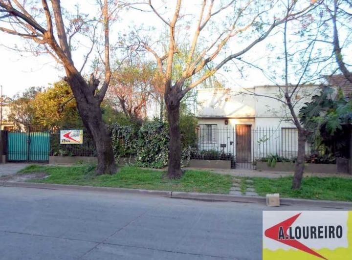 Casa · 90m² · 3 Ambientes · 2 Cocheras