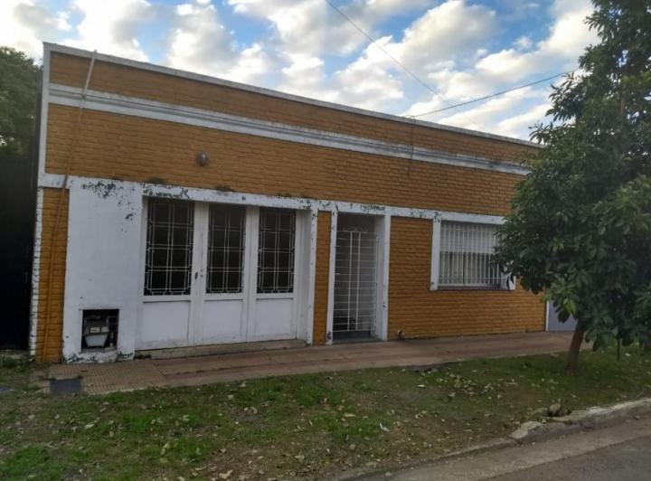Casa · 90m² · 3 Ambientes · 1 Cochera