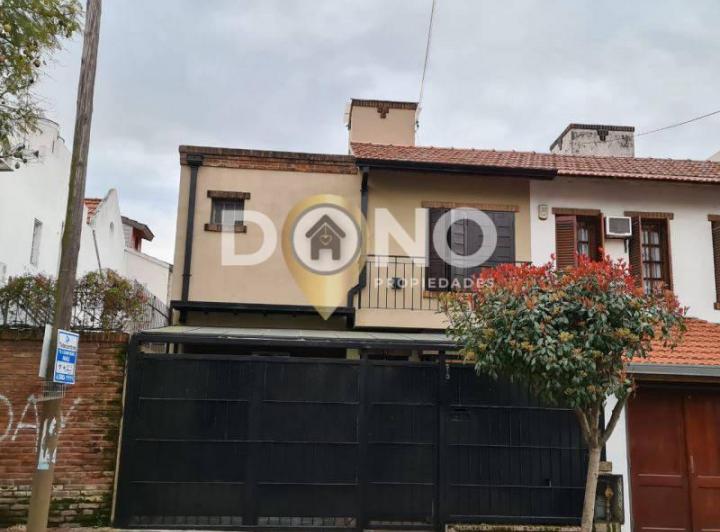Casa · 116m² · 4 Ambientes · 1 Cochera