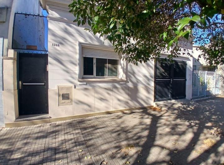 Casa · 170m² · 4 Ambientes · 1 Cochera
