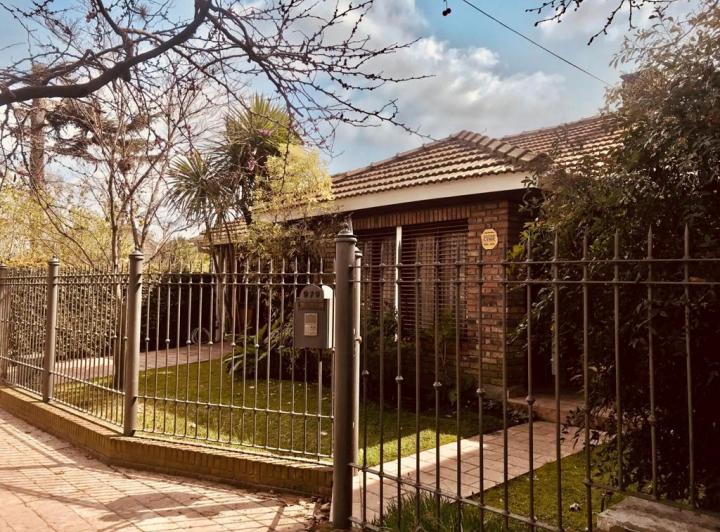 Casa · 199m² · 3 Ambientes · 1 Cochera