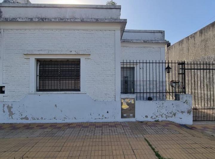 Casa · 126m² · 3 Ambientes · 1 Cochera