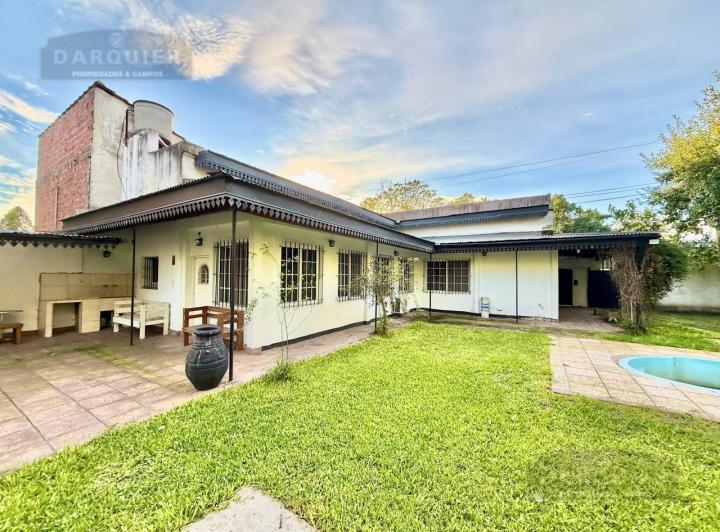 Casa · 749m²