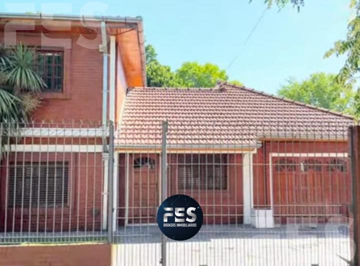 Casa · 155m² · 4 Ambientes · 1 Cochera