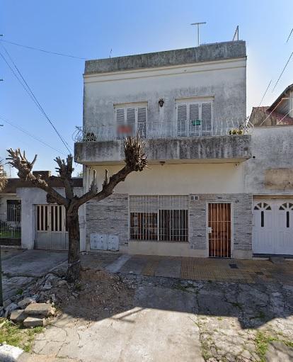 Casa · 1m² · 3 Ambientes