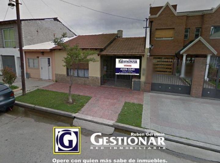 Casa · 1m² · 4 Ambientes
