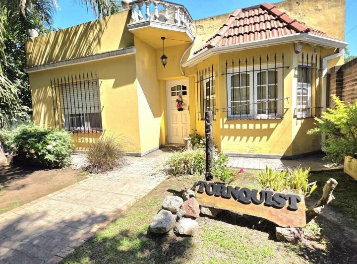 Casa · 157m² · 3 Ambientes · 1 Cochera