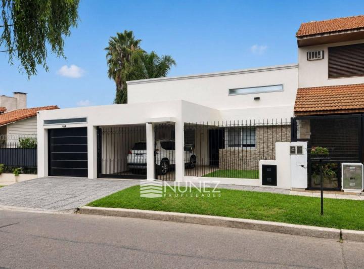 Casa · 187m² · 4 Ambientes · 1 Cochera