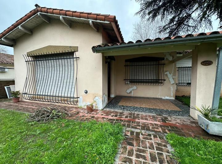 Casa · 120m² · 5 Ambientes · 1 Cochera