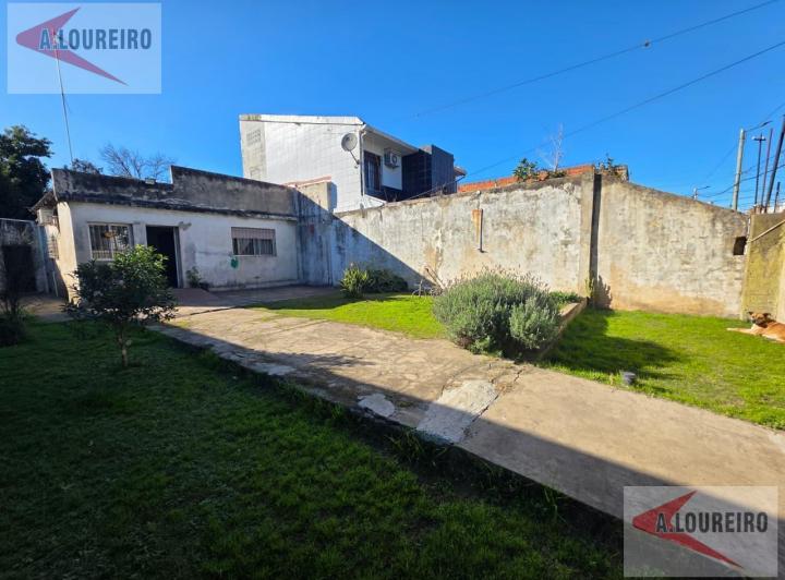 Casa · 93m² · 3 Ambientes · 2 Cocheras