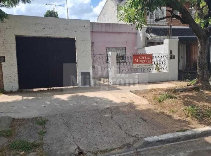 Casa · 70m² · 3 Ambientes · 1 Cochera
