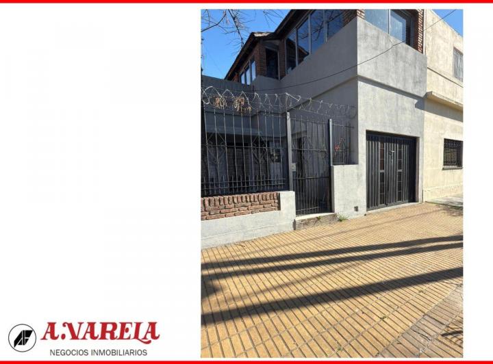 Casa · 112m² · 4 Ambientes · 1 Cochera