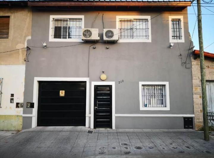 Casa · 147m² · 4 Ambientes · 1 Cochera