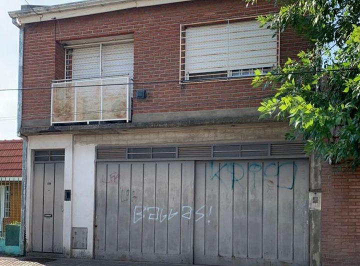 Casa · 72m² · 2 Ambientes · 2 Cocheras