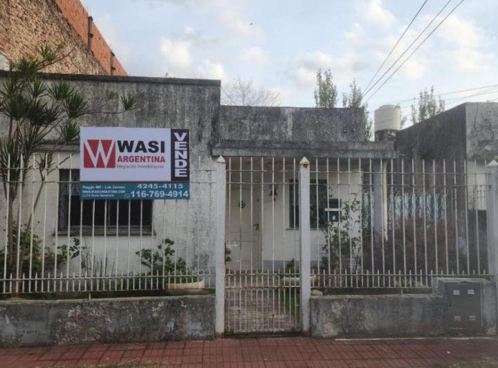 Casa · 103m² · 4 Ambientes · 2 Cocheras