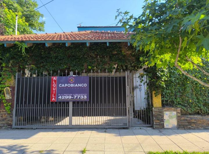 Casa · 130m² · 5 Ambientes · 1 Cochera