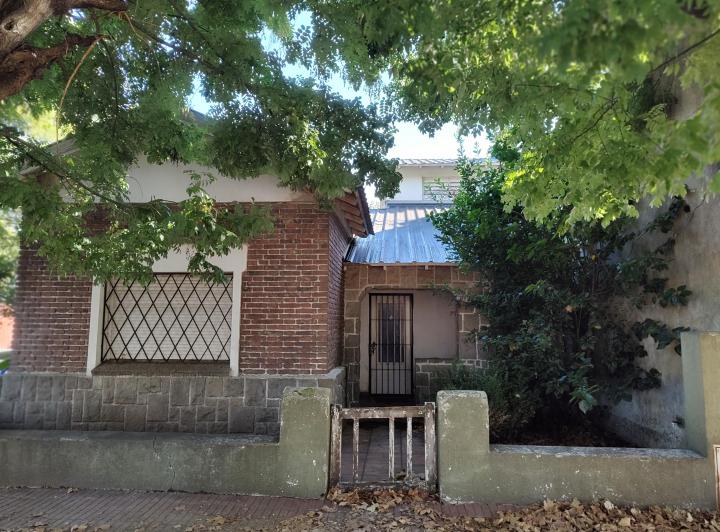 Casa · 90m² · 3 Ambientes · 1 Cochera