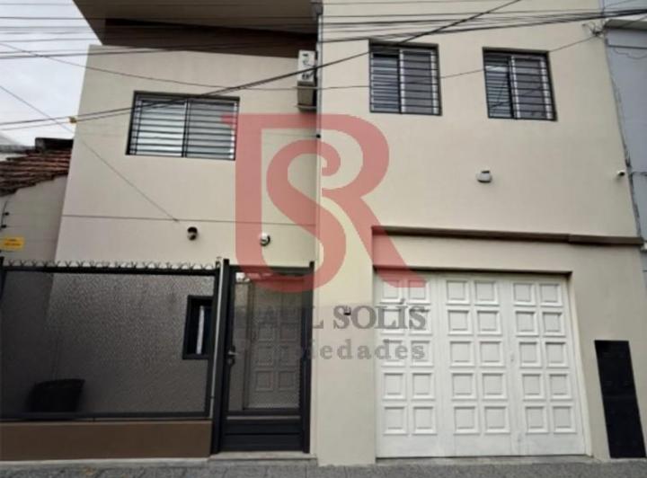 Casa · 130m² · 4 Ambientes · 1 Cochera
