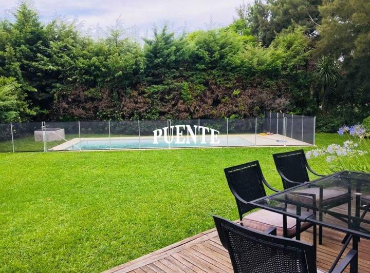 Casa · 180m² · 4 Ambientes · 2 Cocheras