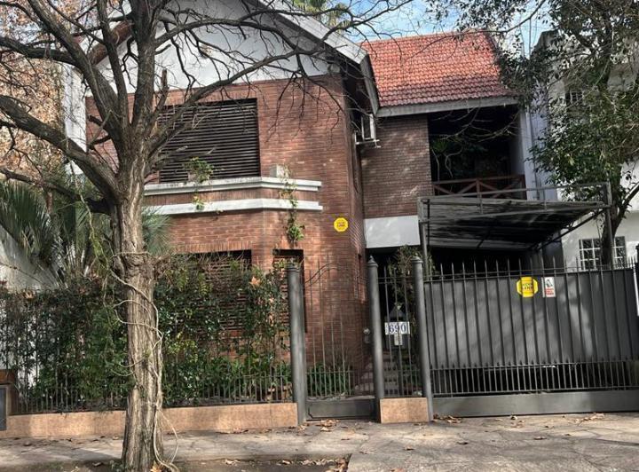 Casa · 300m²