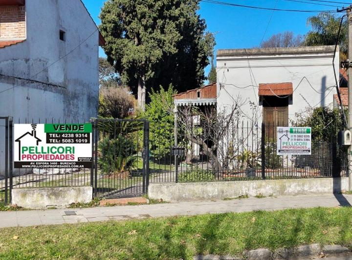 Casa · 160m² · 3 Ambientes · 2 Cocheras
