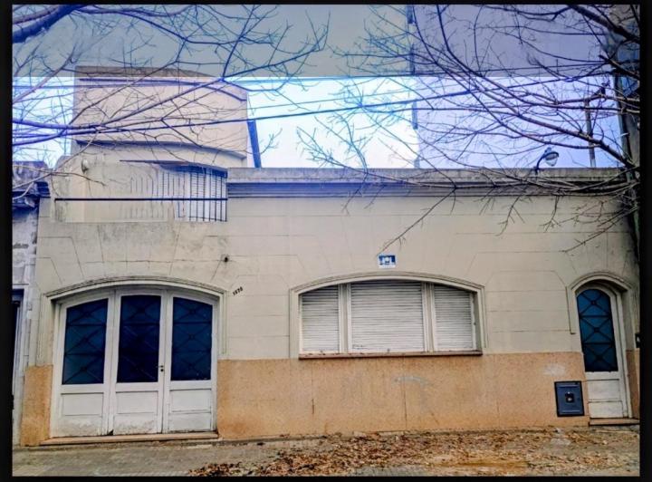 Casa · 160m² · 4 Ambientes · 1 Cochera