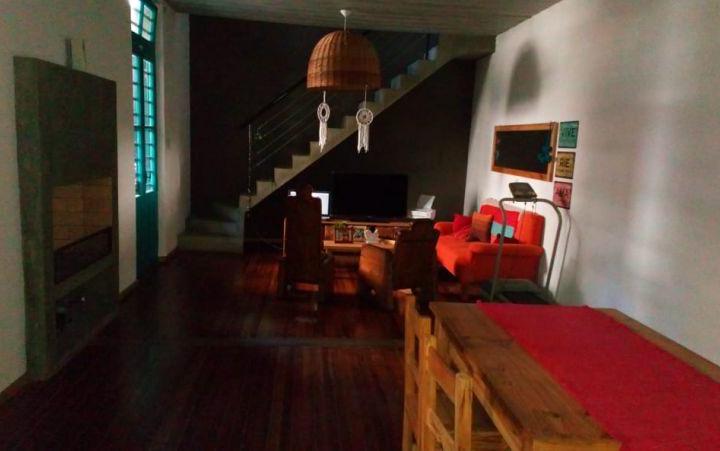 Casa · 190m² · 4 Ambientes