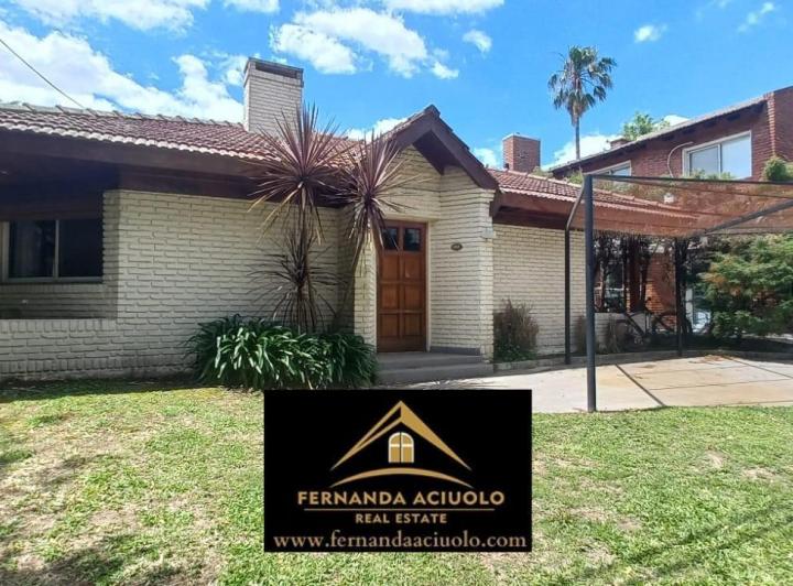 Casa · 120m² · 5 Ambientes · 1 Cochera