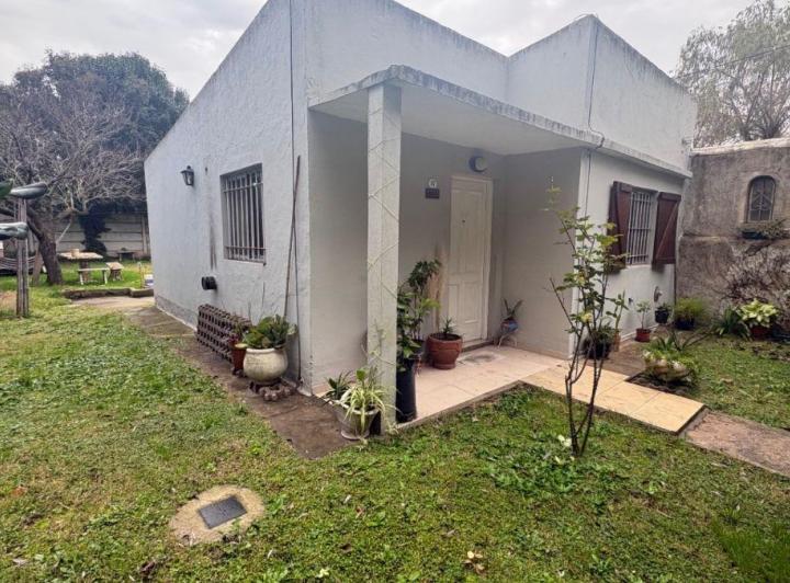 Casa · 41m² · 2 Ambientes · 1 Cochera