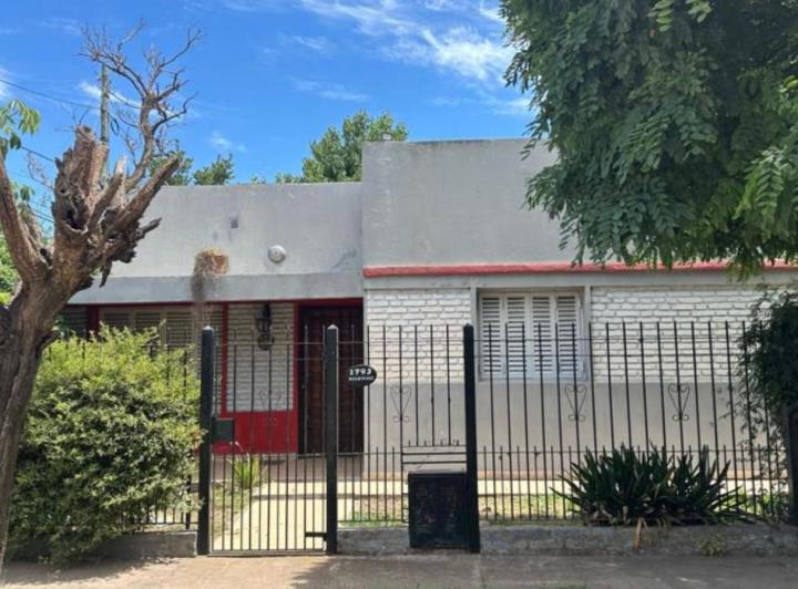 Casa · 140m² · 4 Ambientes