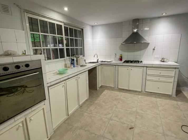 Casa · 153m² · 4 Ambientes · 2 Cocheras