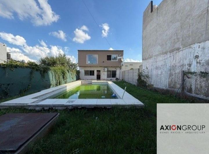 Casa · 138m² · 4 Ambientes · 1 Cochera