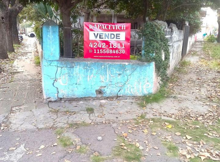 Casa · 111m² · 4 Ambientes · 1 Cochera
