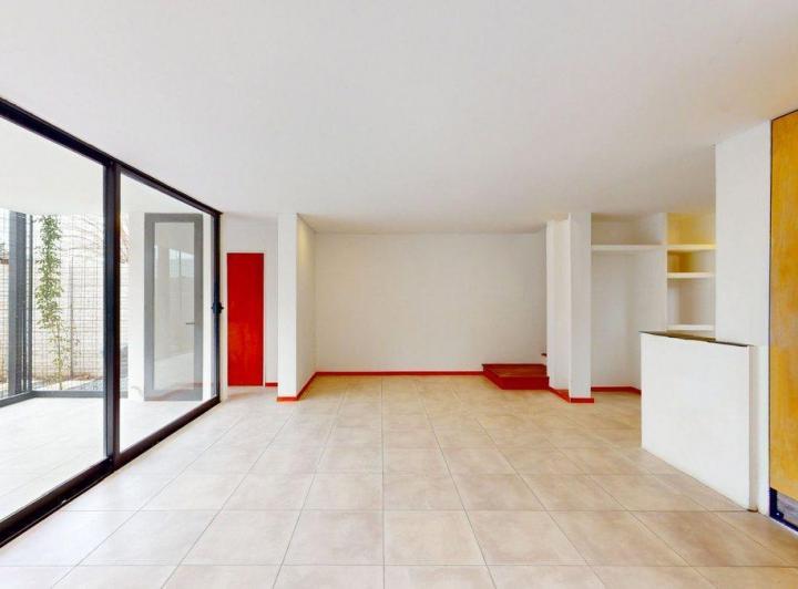 Casa · 185m² · 6 Ambientes · 1 Cochera