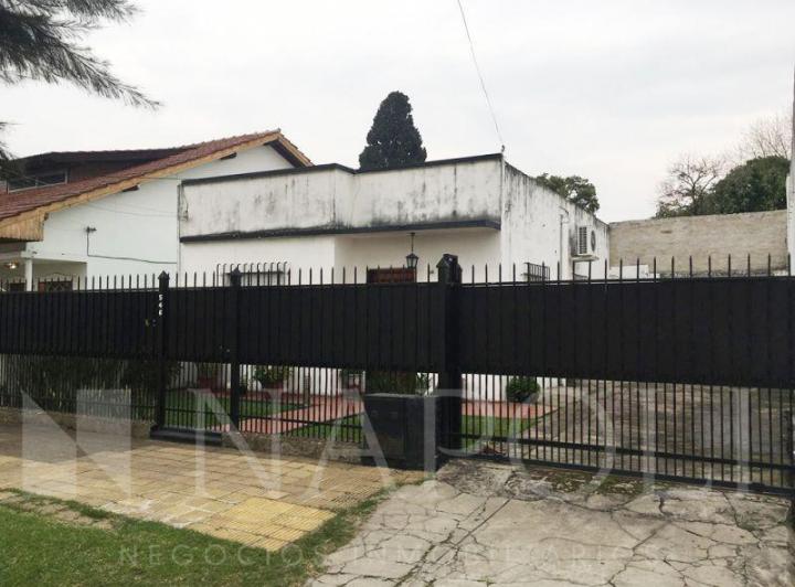 Casa · 127m² · 3 Ambientes · 1 Cochera